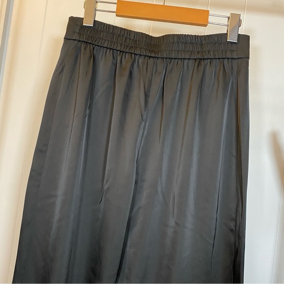 NWT Rachel Zoe Satin Wide Leg Pull On Pants Elastic Waist Black Trousers Flowy - Picture 5 of 10